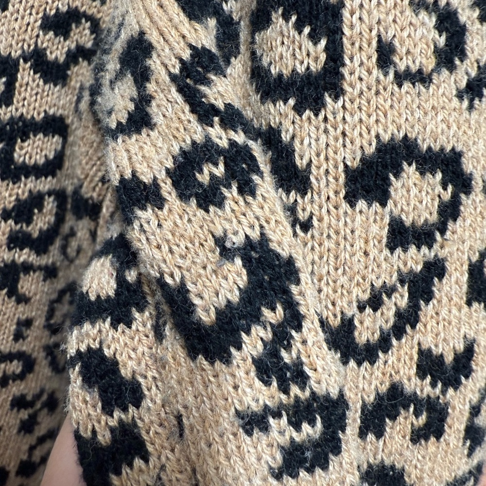 Charter Club Tan Leopard Print Sweater with Red Pattern - Picture 5 of 5